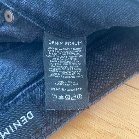 Aritzia Arlo high rise (size 23), straight leg jeans. - Picture 5 of 6